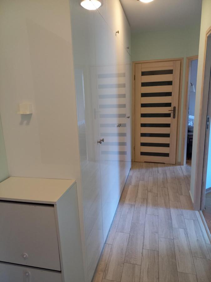 Ladne Mieszkanie W Przyjaznej Okolicy - Nice Apartment In A Friendly Neighborhood Suwalki Exterior photo